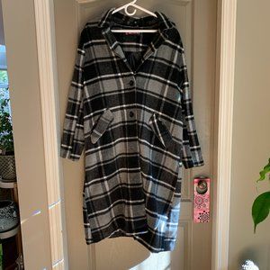 plaid black and white coat - great for fall / winter!